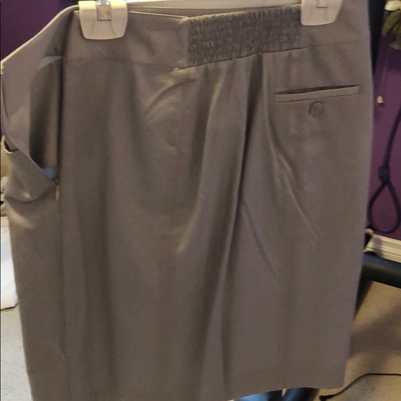 Silver skirt - Picture 2 of 2